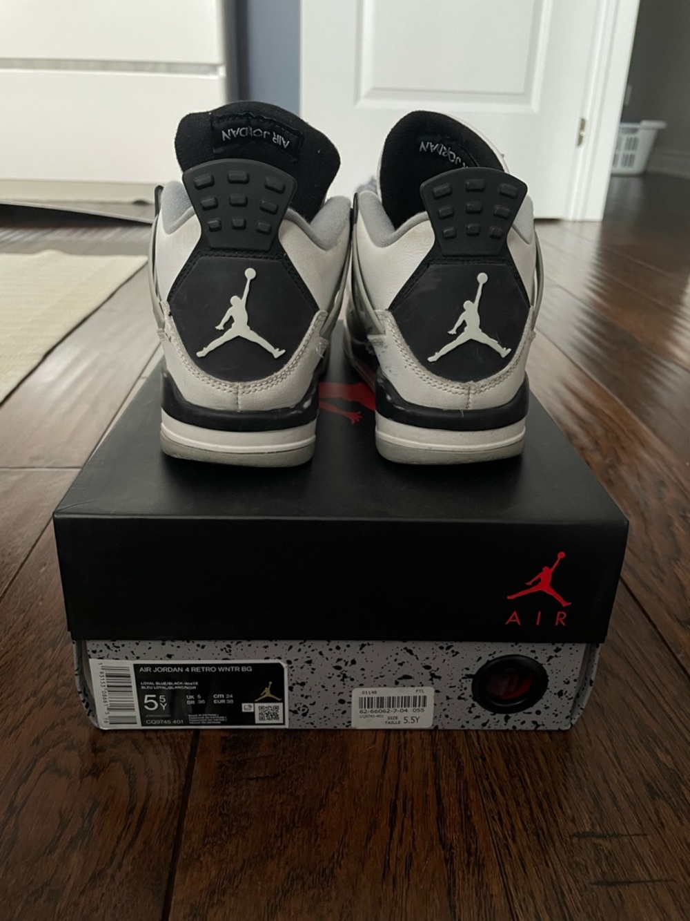 Air Jordan 4 military blacks - Picture 3 of 3